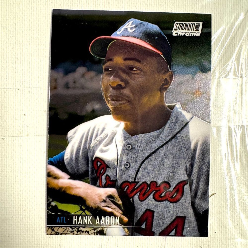 2021 Stadium Club Base Hank Aaron 102